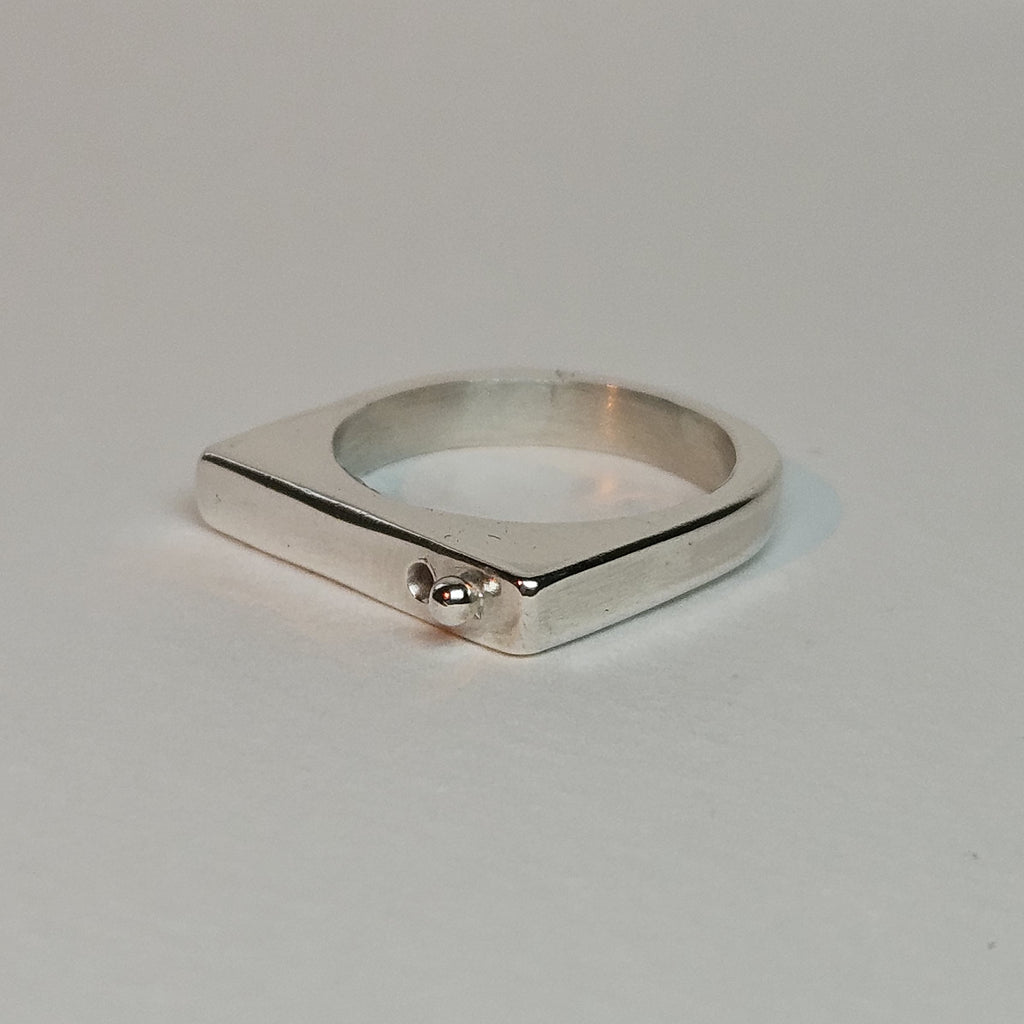 Balance Ring