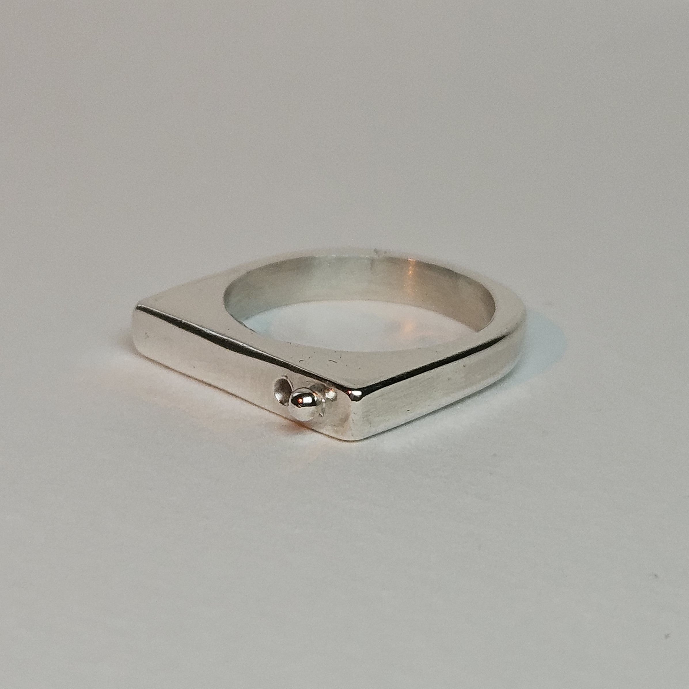 Balance Ring