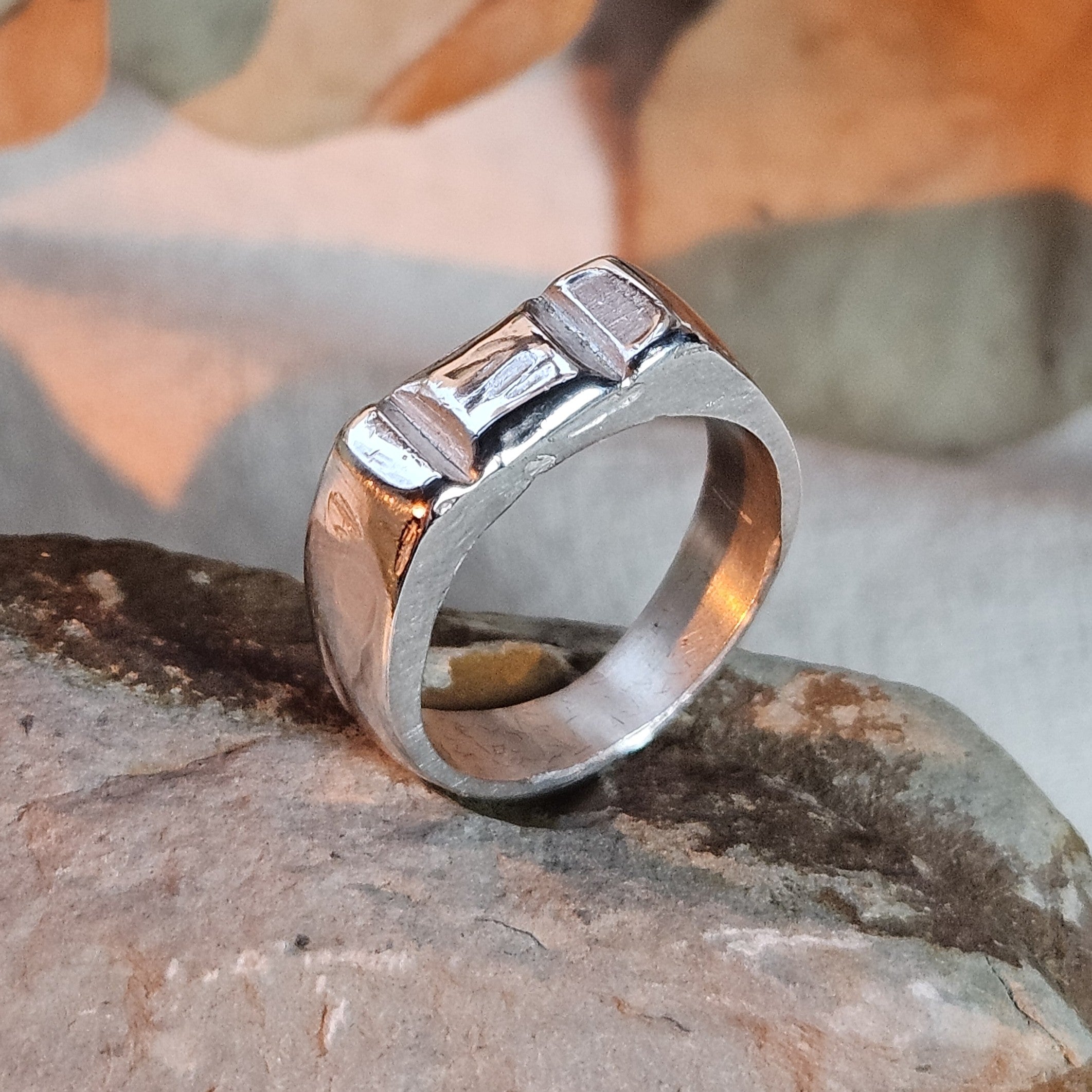 Chiselled Ring
